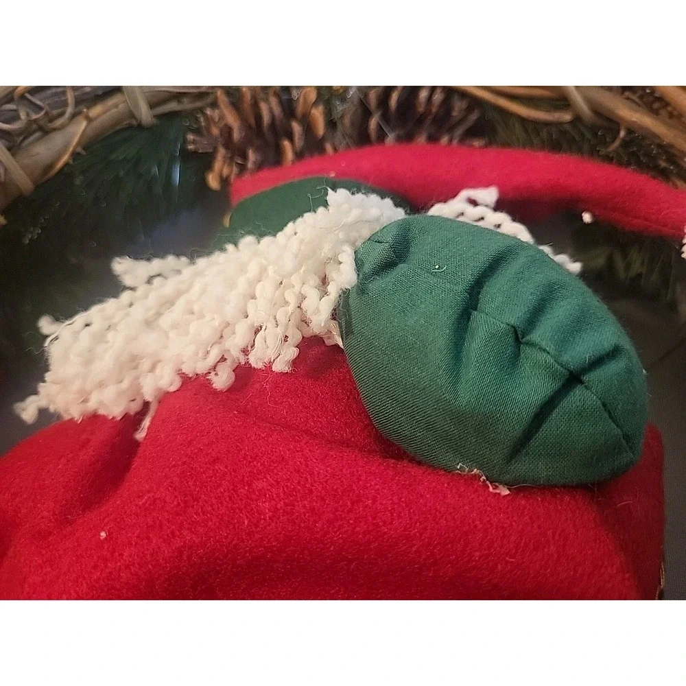 Vintage‎ Handmade Santa Wreath
